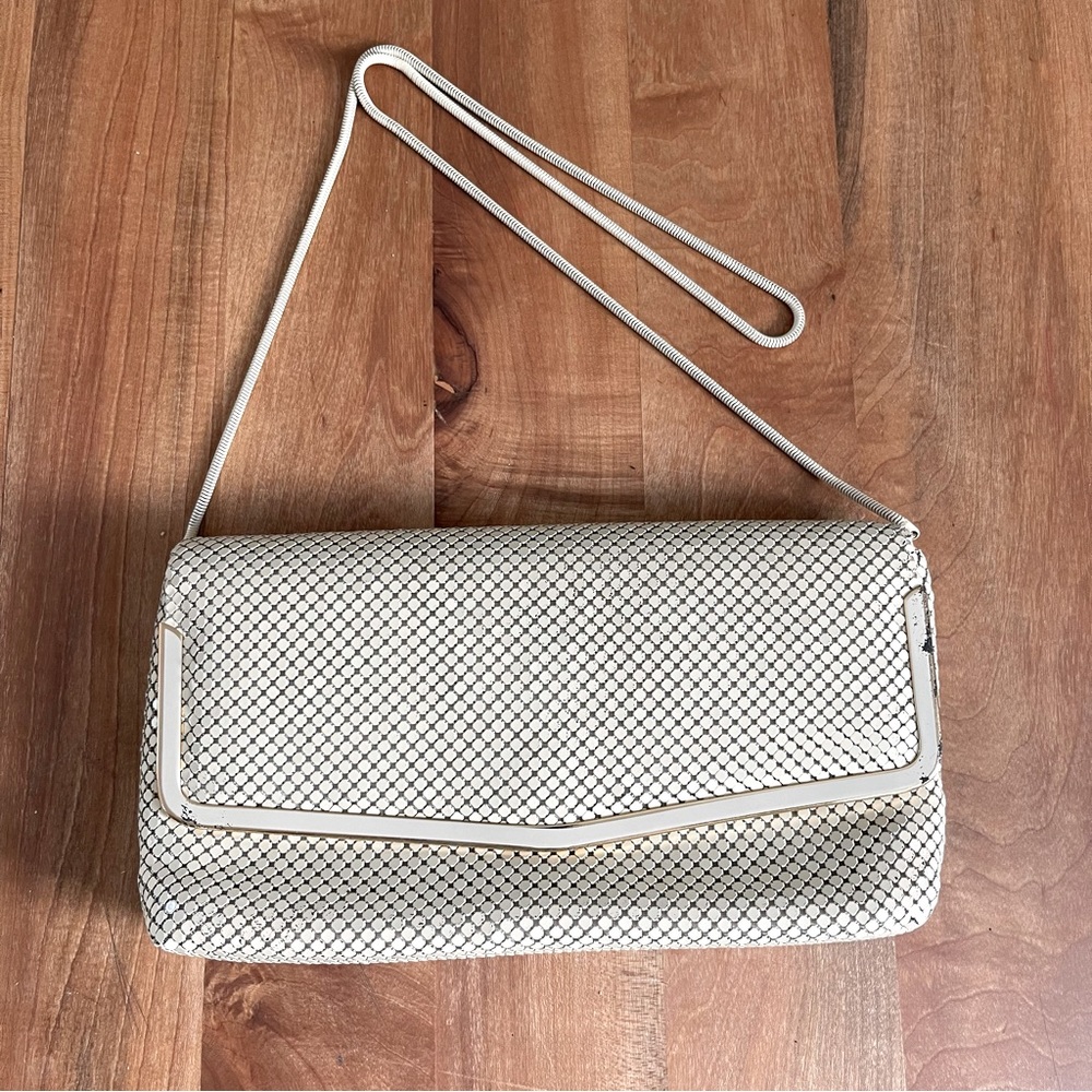 Vintage Pelle Italia of Italy Cream Chain Mail 11" Purse Metal Flap Bag Gold